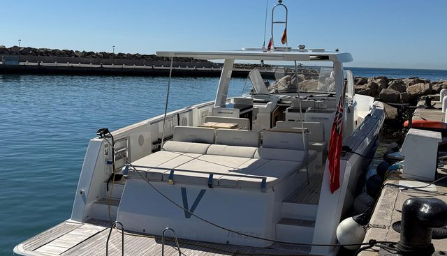 V yacht for sale 5