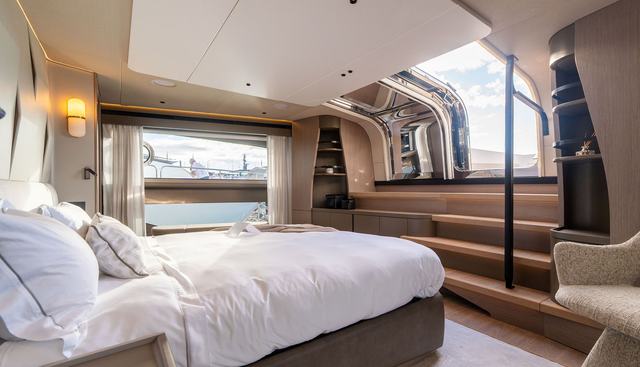 FAMILY SPIRIT yacht for sale 42