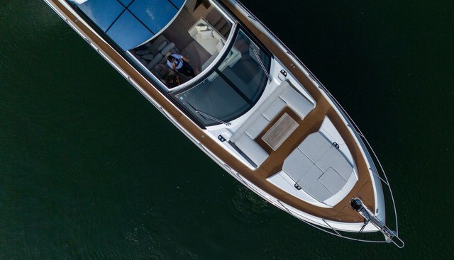 1262475 yacht for sale 9