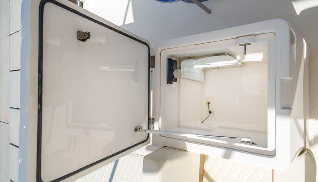 LUFY yacht for sale 8
