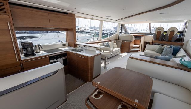 Maxi yacht for sale 17