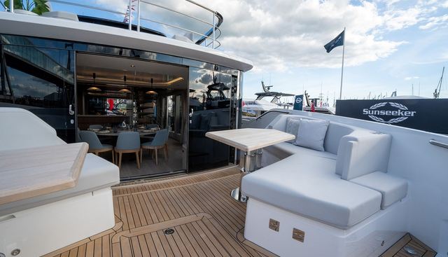 8022580 yacht for sale 19
