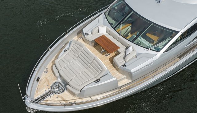 Skychaser yacht for sale 29