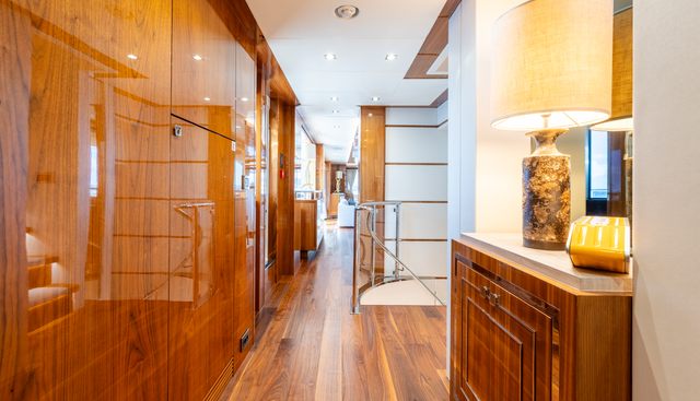 ALADDIN yacht for sale 23