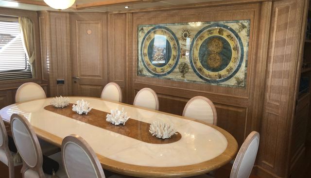 ALBATROSS yacht for sale 9