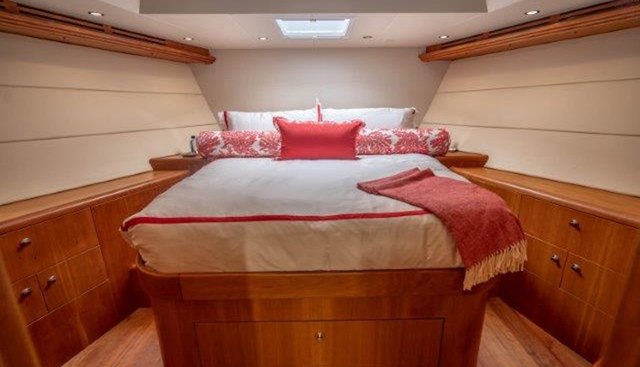 CLAIRE yacht for sale 15