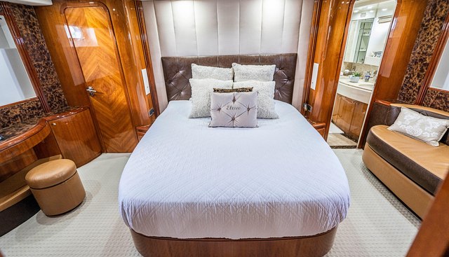 ELIZEE yacht for sale 25