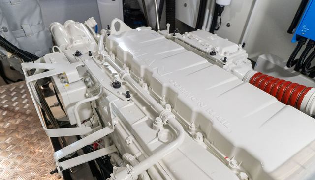 4532656 yacht for sale 48