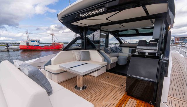 7572655 yacht for sale 14