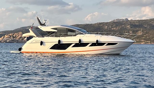 V yacht for sale 2