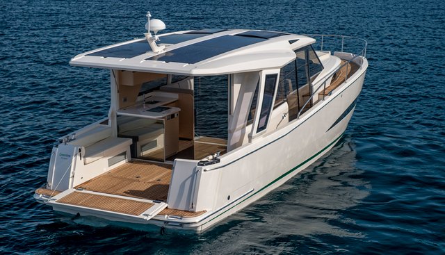 Greenline 39 yacht for sale 3