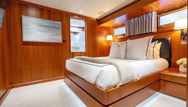 SILVER SEAS yacht for sale 22