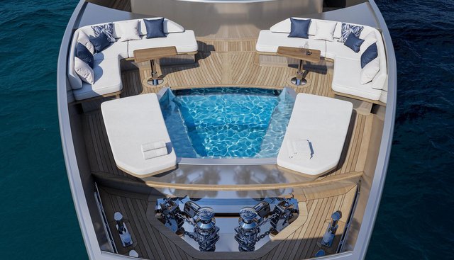 VIPER 130 yacht for sale 3