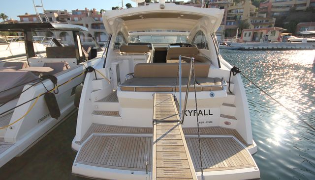 SKYFALL yacht for sale 4