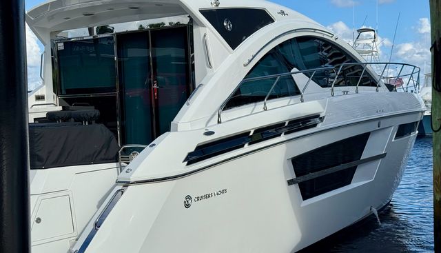 Tropical Dreamer yacht for sale 2