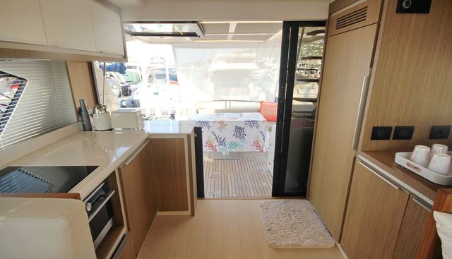 SHAKESPEARE IV yacht for sale 22