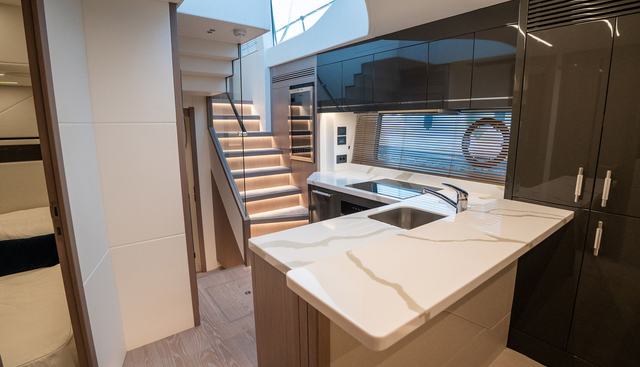LA RUBIA yacht for sale 33