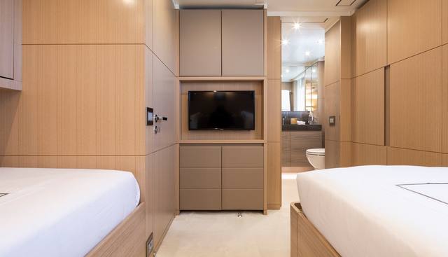 Alegre yacht for sale 25
