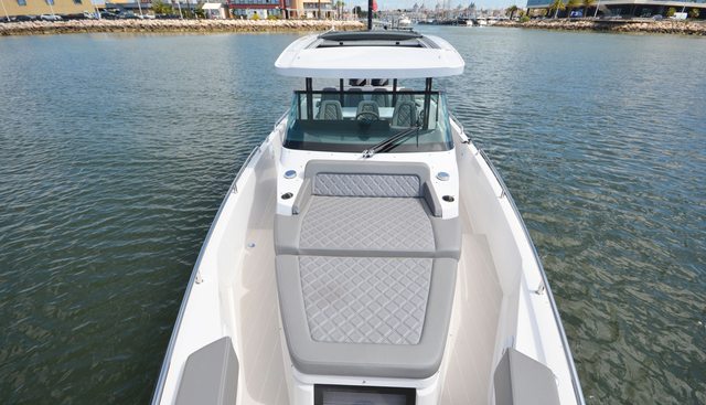 SEAS THE GREY yacht for sale 15