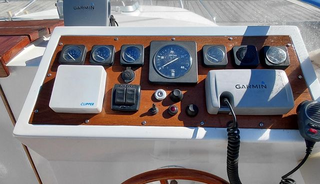 Bothy yacht for sale 15