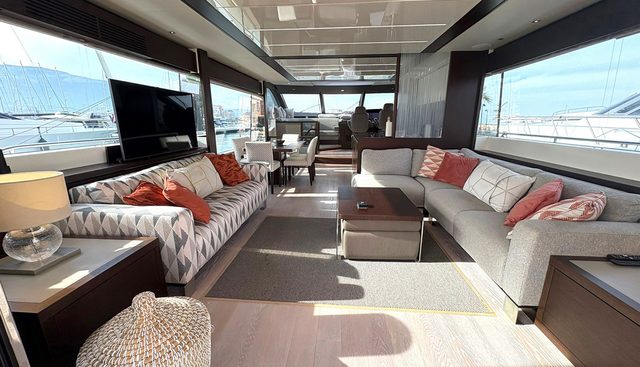 Y76 yacht for sale 22