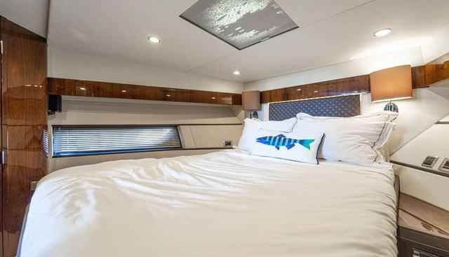 FOREVER RECESS yacht for sale 40