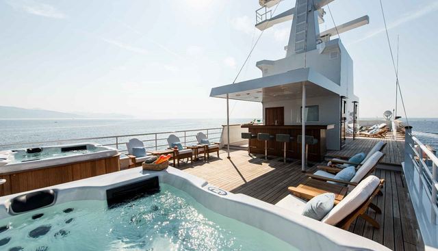 BLEU DE NIMES yacht for sale 2