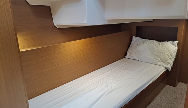noname yacht for sale 4
