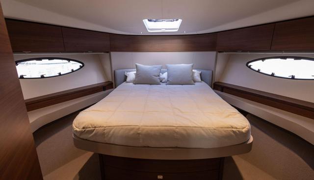 noname yacht for sale 10