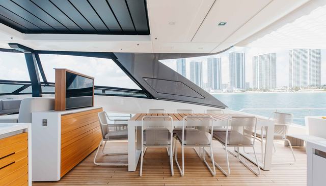 CHAMELEON yacht for sale 74