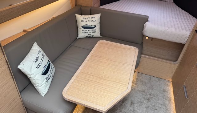 noname yacht for sale 33