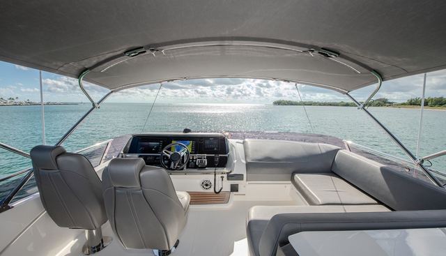 CHAMELEON II yacht for sale 22