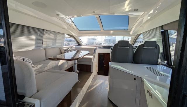 Seakeeper Gyro yacht for sale 13