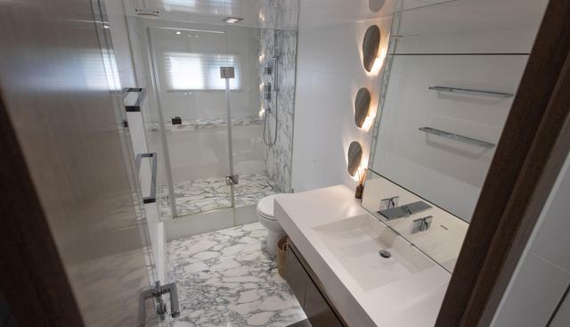 Luna of Chester yacht for sale 120