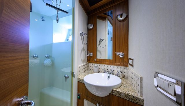 ST. TROPEZ yacht for sale 48