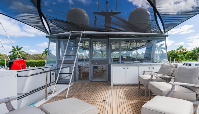 SURPLUS LINES yacht for sale 27