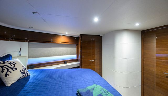 MISS AMY yacht for sale 34