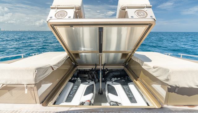 SPIN yacht for sale 40