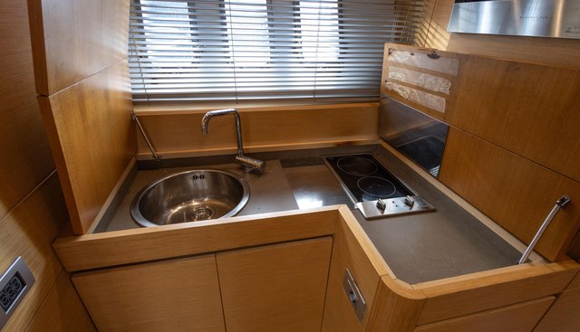 Priamos yacht for sale 47