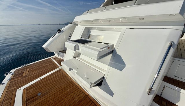 noname yacht for sale 17