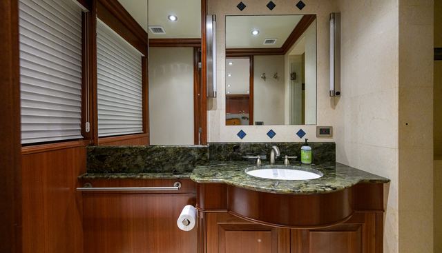 COMPASS ROSE yacht for sale 70