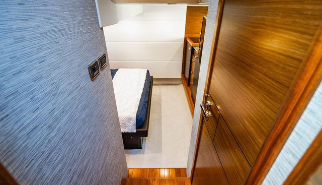 HAPPY DAZE IV yacht for sale 39