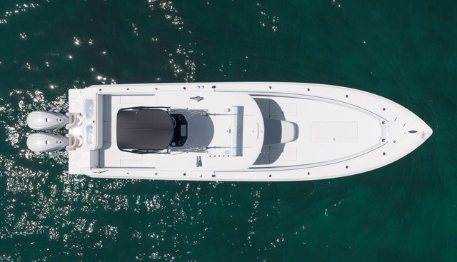 El Cadejo yacht for sale 32