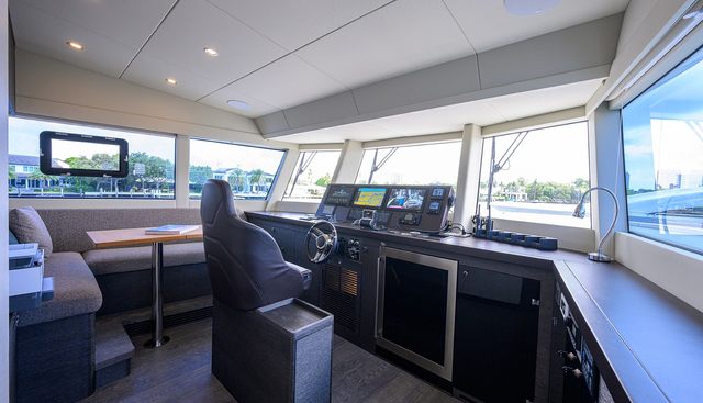 C3 yacht for sale 25