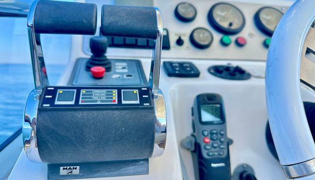 noname yacht for sale 23