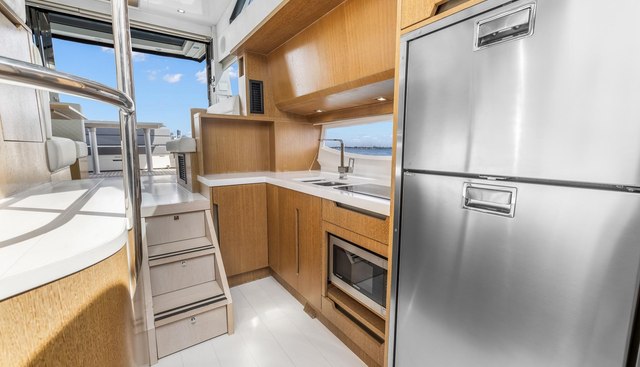 noname yacht for sale 13