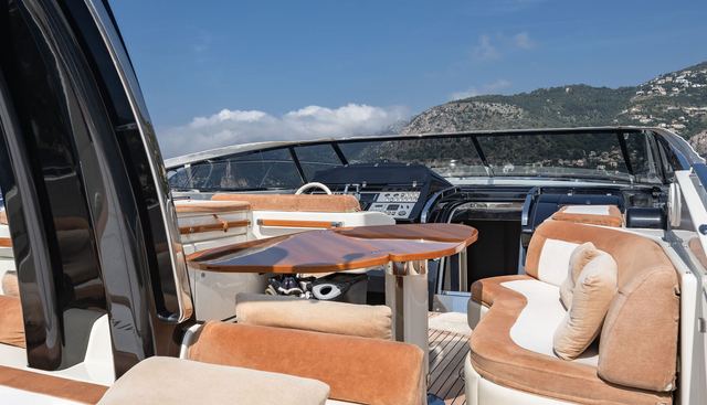 WINDTIME yacht for sale 12