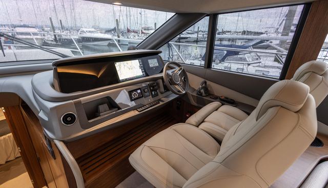 Tricky III yacht for sale 17