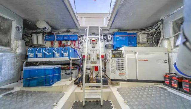 Escape yacht for sale 37