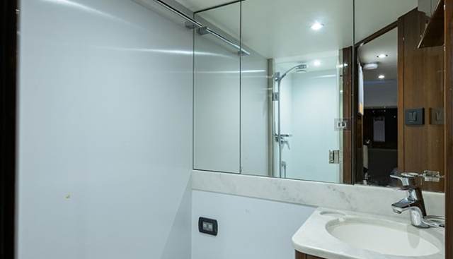 MISS AMY yacht for sale 164